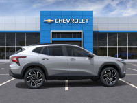 This 2025 Chevy Trax is an exceptionally brilliant crossover, with even more standard features and t... (image 4)