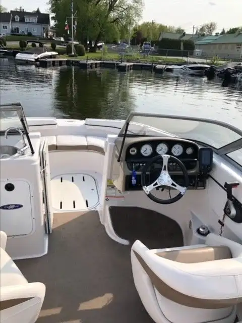 2007 Four Winns Funship 204 in Powerboats & Motorboats in Sherbrooke - Image 10