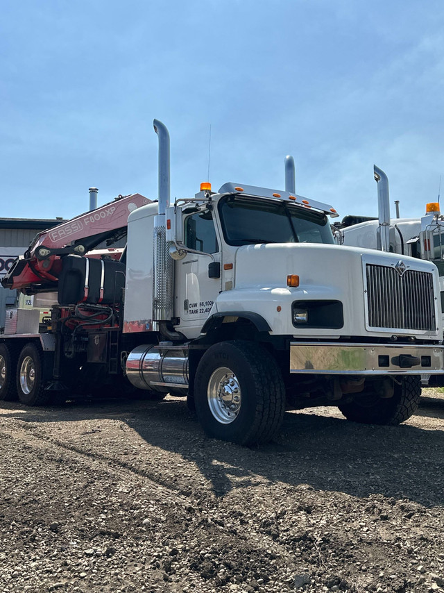 Knuckle Boom Truck in Heavy Equipment in St. Albert