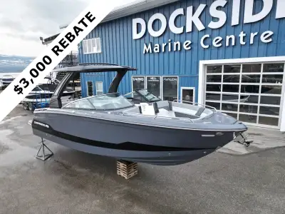 The all-new 2025 Chaparral 2870 SSX is the pinnacle of luxury and performance in the sport boat segm...