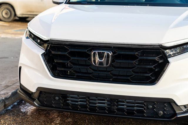 2026 Honda CR-V Hybrid EX-L in Cars & Trucks in Edmonton - Image 3