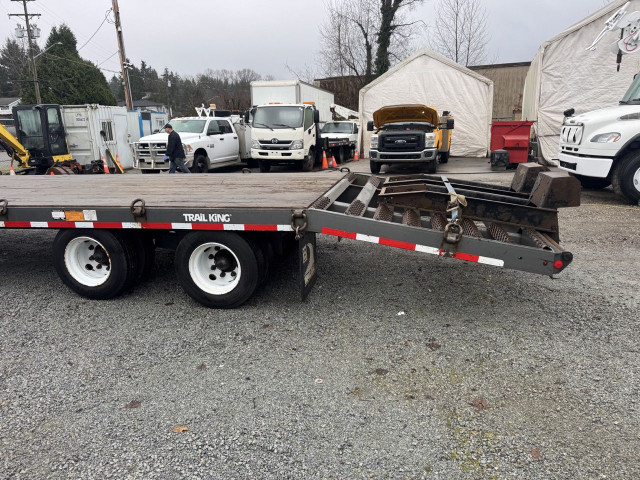 2019 TRAIL KING TK30LP - 30FT GOOSENECK TRAILER *CERTIFIED UNIT* in Farming Equipment in Burnaby/New Westminster - Image 3