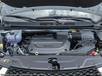 This Chrysler Pacifica has a dependable Regular Unleaded V-6 3.6 L/220 engine powering this Automati... (image 7)