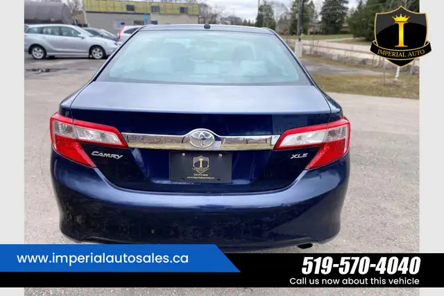 2014 Toyota Camry XLE in Cars & Trucks in Kitchener / Waterloo - Image 12