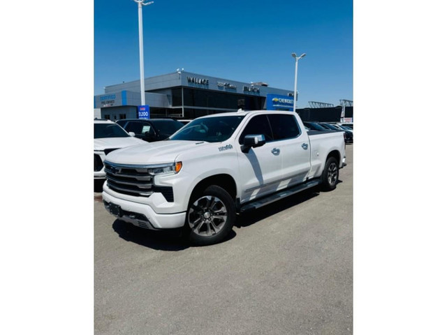 2023 Chevrolet Silverado 1500 High Country Clean Carfax | Lea... in Cars & Trucks in Oakville / Halton Region