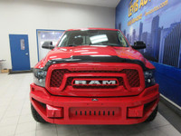 RAM 1500 CLASSIC 2023 V6 CREW-CAB 4X4 TOUT ÉQUIPÉ / CAMÉRA DE RECUL / BLUETOOTH / ÉCRAN TACTILE 8.4... (image 3)