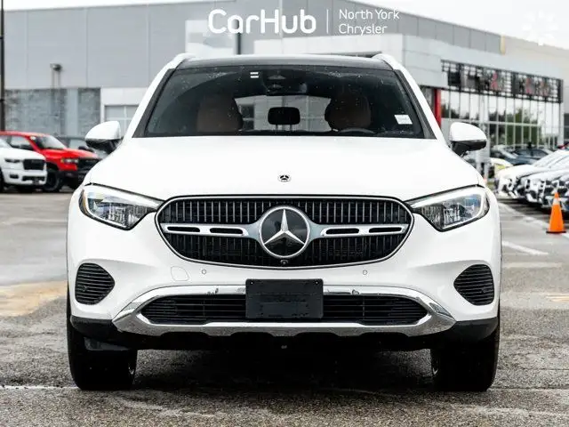 2024 Mercedes-Benz GLC 300 4MATIC Panoroof Heated Seats 360 Cam in Cars & Trucks in City of Toronto - Image 9
