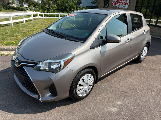 2015 Toyota Yaris LE AC! Cruise Control! Power Locks! in Cars & Trucks in Moncton - Image 3