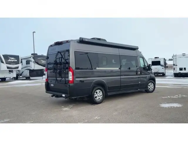 2024 Thor Dazzle 2LB in RVs & Motorhomes in Red Deer - Image 9