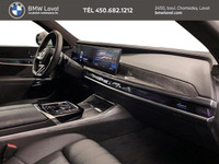 La toute nouvelle *BMW 7 Series 750e xDrive 2025* laisse les conventions derrière. La Série 7 combin... (image 9)