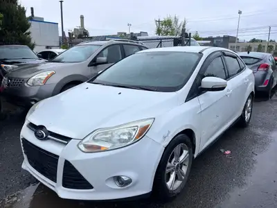Engine: Moteur à 4 cylindres 2.0L/121CI L/100Km City: 7.8 L/100Km Hwy: 5.5 Safety Equipment Système...