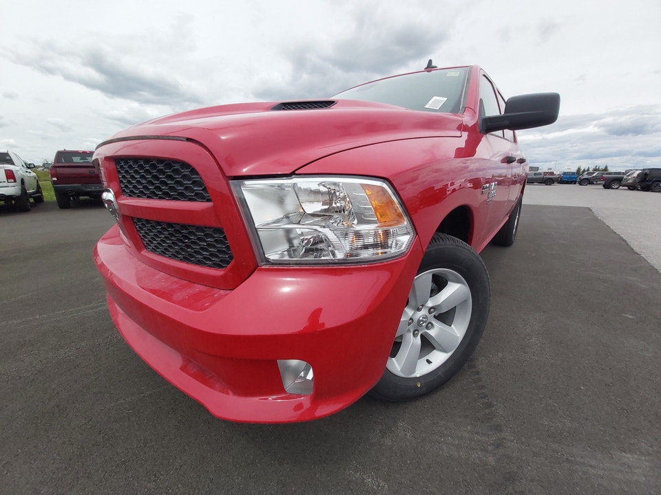 2022 Ram 1500 Classic EXPRESS