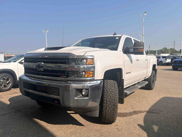 2018 Chevrolet Silverado 2500HD LT in Cars & Trucks in Edmonton - Image 2