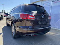 ONE OWNER LOW KM'S, Heated and Cooled Front Seats, Back up Camera, NAVIGATION, REAR DVD ENTERTAINMEN... (image 2)