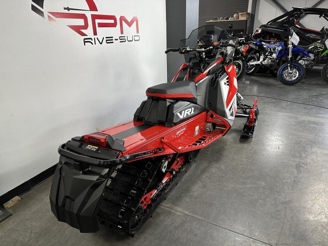 2023 Polaris 850 INDY VR1 137` in Snowmobiles in Lévis - Image 3
