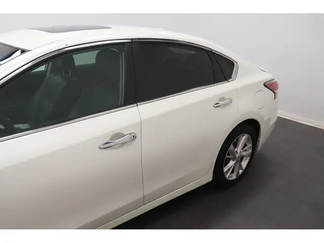 2015 Nissan Altima SL, CUIR, NAVI, BLUETOOTH, CRUISE, TOIT-OUVRA in Cars & Trucks in Longueuil / South Shore - Image 5