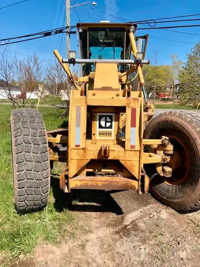 Good working 140G grader. In good condition, 6700 hours showing. Coming from a good home. Exporters...