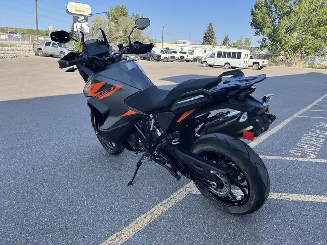 2023 KTM Super Adventure 1290 S in Street, Cruisers & Choppers in Calgary - Image 7