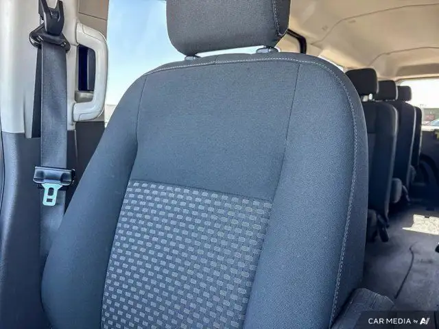 2023 Ford Transit Passenger Wagon T350 | Bluetooth in Cars & Trucks in Saskatoon - Image 26