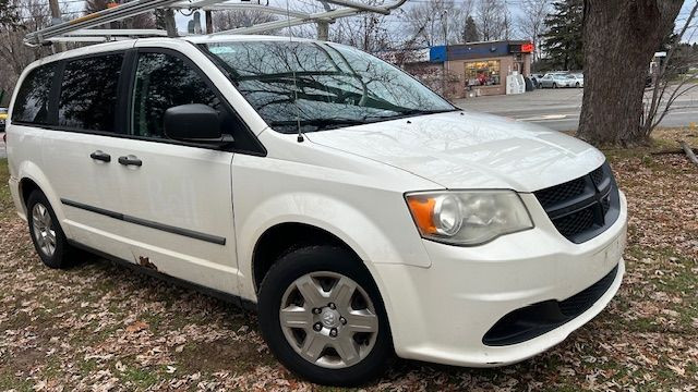 2012 Ram Cargo Van C/V in Cars & Trucks in Oakville / Halton Region - Image 2