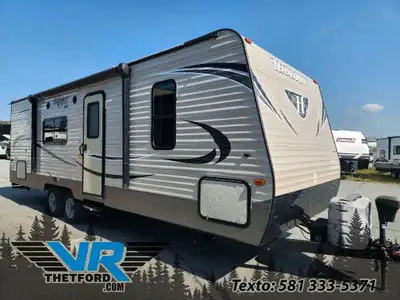VR Thetford Paiement à partir de 0$/sem. + TX. 2016 Keystone HIDEOUT 262LHS Lits superposé 26 Pieds...
