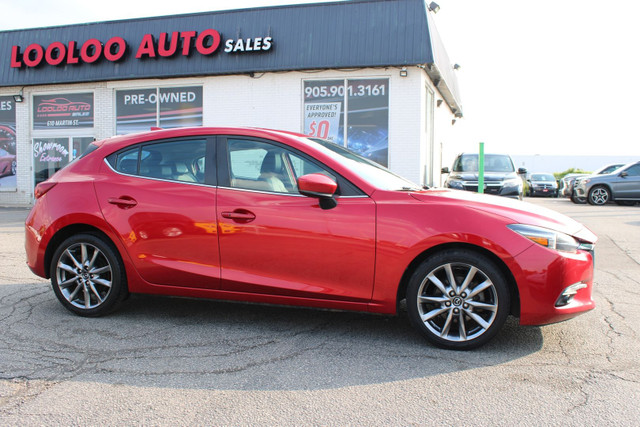 2018 Mazda MAZDA3 in Cars & Trucks in Oakville / Halton Region