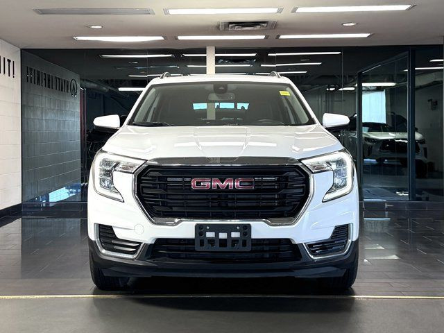 2022 GMC Terrain SLE - No Accidents | Apple CarPlay in Cars & Trucks in Calgary - Image 3