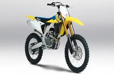Engine Type: Single-Cylinder Displacement: 15.2 cu. in. (249 cc) Bore and Stroke: Bore: 3.03 in. (77...