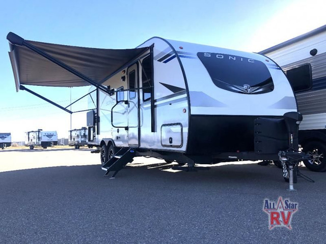 2022 Venture RV Sonic SN211VDB in Travel Trailers & Campers in Strathcona County