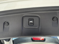 Nissan Murano SL AWD Cuir Toit ouvrant GPS Camera de Recul Sièges Chauffants Mags 2017 à vendre80133... (image 9)