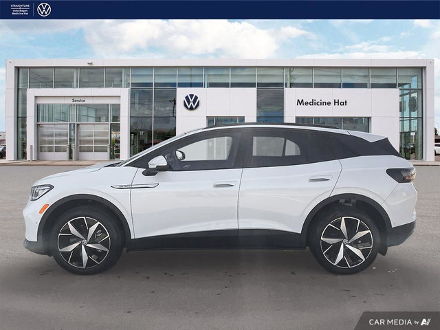 2025 Volkswagen ID.4 Pro S AWD in Cars & Trucks in Medicine Hat - Image 3