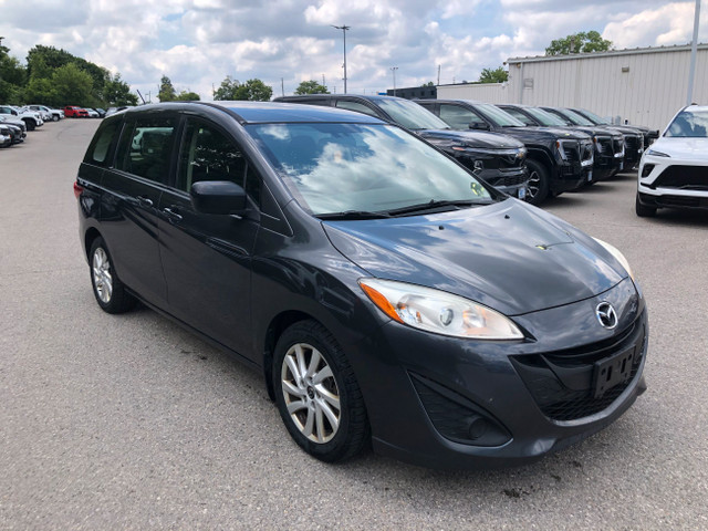 2017 Mazda Mazda5 GS in Cars & Trucks in London - Image 3