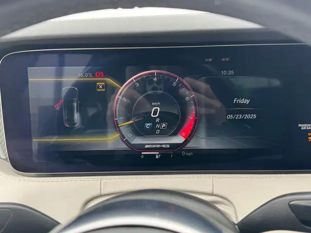 2019 Mercedes-Benz S-Class AMG S 63 **CLEAN CARFAX** in Cars & Trucks in Hamilton - Image 23