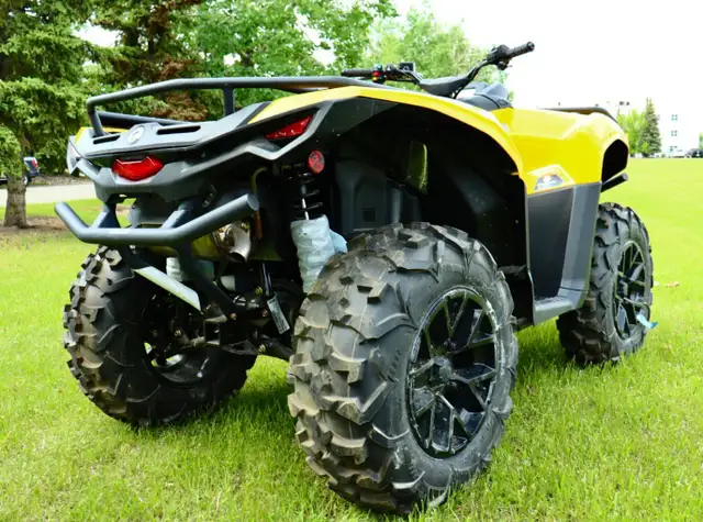 2023 CAN AM OUTLANDER XT 700 (FINANCING AVAILABLE) in ATVs in Strathcona County - Image 5