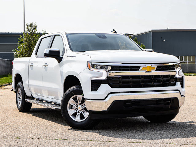 2025 Chevrolet Silverado 1500 LT in Cars & Trucks in Strathcona County - Image 2