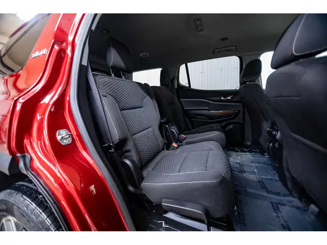 2019 GMC Acadia AWD SLE PSeat BCam in Cars & Trucks in Calgary - Image 24