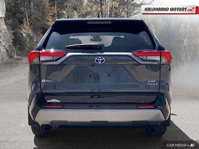 2023 Toyota RAV4 Hybrid XSE AWD | Sunroof | Leather Seats in Cars & Trucks in Hamilton - Image 4