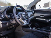 Recent Arrival! 2022 Nissan Kicks SV 4D Sport Utility Super Black CVT with Xtronic FWD 1.6L 4-Cylind... (image 8)
