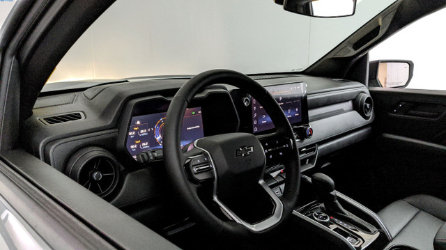 2025 Chevrolet Colorado 4WD Trail Boss in Cars & Trucks in Lethbridge - Image 2