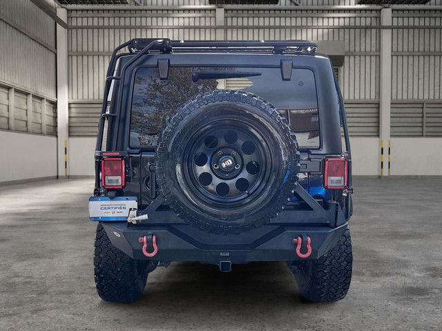 2014 Jeep Wrangler UNLIMITED SAHARA 4WD | sièges chauffants | in Cars & Trucks in Saint-Hyacinthe - Image 3