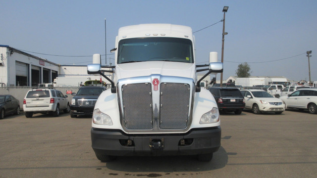 2018 KENWORTH T680 T/A SLEEPER TRACTOR!!2024 BLOWOUT SALE!! in Heavy Trucks in Edmonton - Image 4