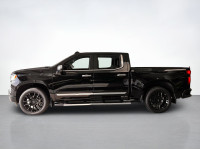 You won't miss a beat in our used 2024 Chevrolet Silverado 1500 High Country Crew Cab short box 4X4,... (image 1)