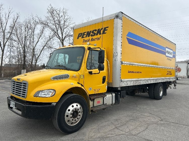 2019 Freightliner M2 DURAPLAT in Heavy Trucks in Mississauga / Peel Region - Image 3