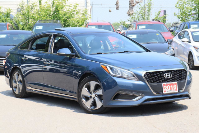 2016 Hyundai Sonata Hybrid Limited | Leather | Roof | Nav | Cam  dans Autos et camions  à Région d’Oshawa/Durham - Image 3
