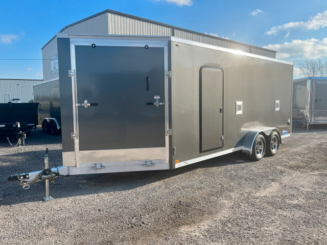 LEGEND 7X23 THUNDER SNOW DRIVE IN / DRIVE OUT in Cargo & Utility Trailers in Leamington