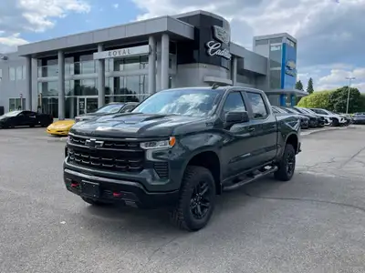 Feast your eyes on the 2025 Chevrolet Silverado 1500 LT Trail Boss, a brand-new gray 44 truck thats...