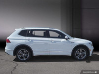 Le Volkswagen Tiguan Highline 4MOTION 2021 est un VUS compact haut de gamme qui allie élégance, tech... (image 7)