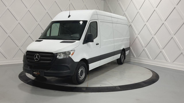2024 Mercedes-Benz Sprinter 2500 High Roof 4-Cyl Diesel 2500|... in Cars & Trucks in Markham / York Region - Image 4