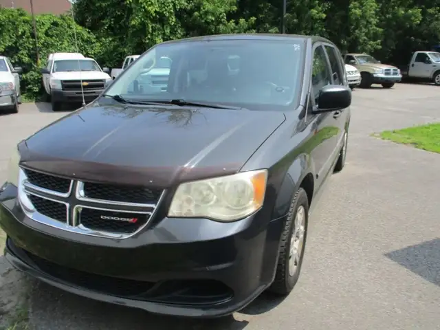 2012 Dodge Grand Caravan SE 7 places 93 738 km financement maiso in Cars & Trucks in Laval / North Shore - Image 3