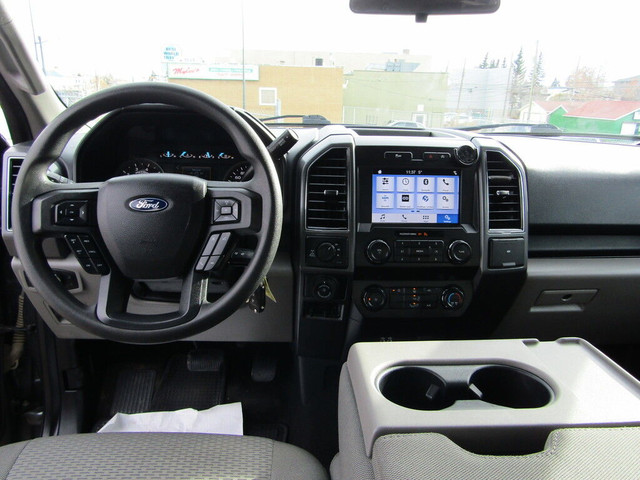  2019 Ford F-150 XLT 4WD SUPERCREW 6.5' BOX 3.5L ECO-BOOST B.CAM in Cars & Trucks in Calgary - Image 2
